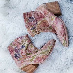 MO JO MOXY Womens Ankle Boots & Booties Floral Western Boho Suede Pink/Green 8M